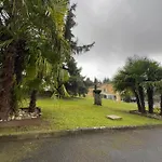 Konukevi D'hote Grise Avec Petit Dejeuner Sauna Et Jacuzzi En Option Sarlat-la-Canéda