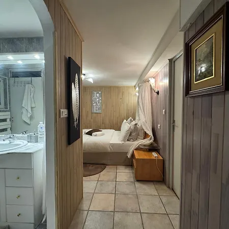 D'hote Grise Avec Petit Dejeuner Sauna Et Jacuzzi En Option 3* Sarlat-la-Canéda